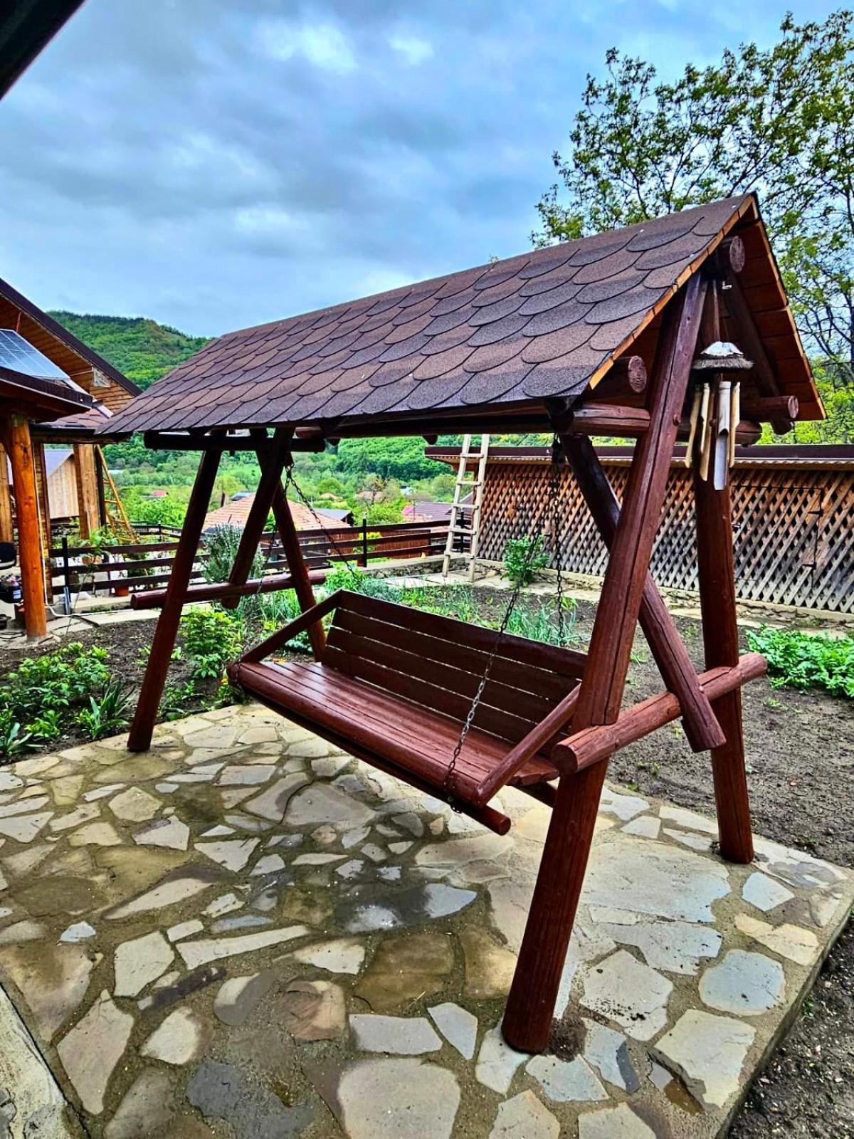 Casa Rumelia Paltineni Exteriér fotografie